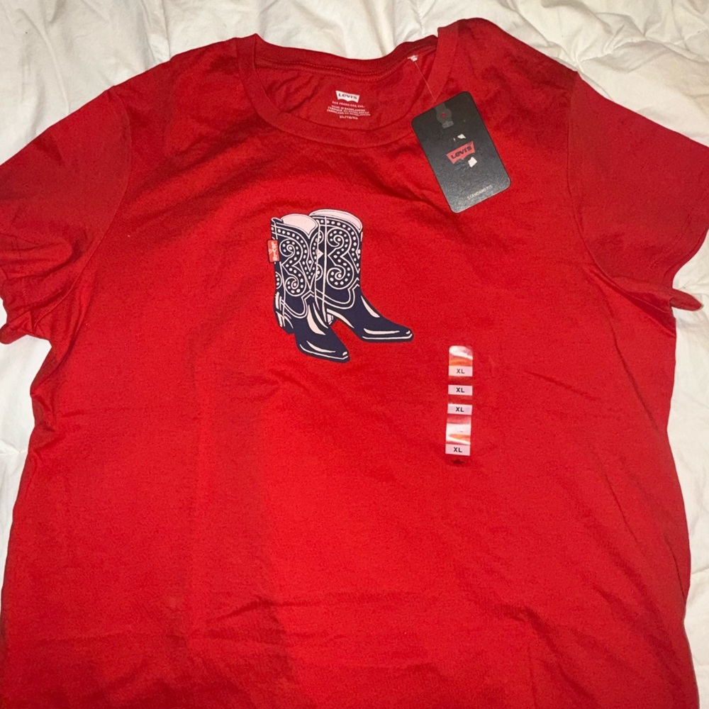 Levi's Red Tee with Cowboy Boots Graphic America 1776 July 4th Patriotic shirt